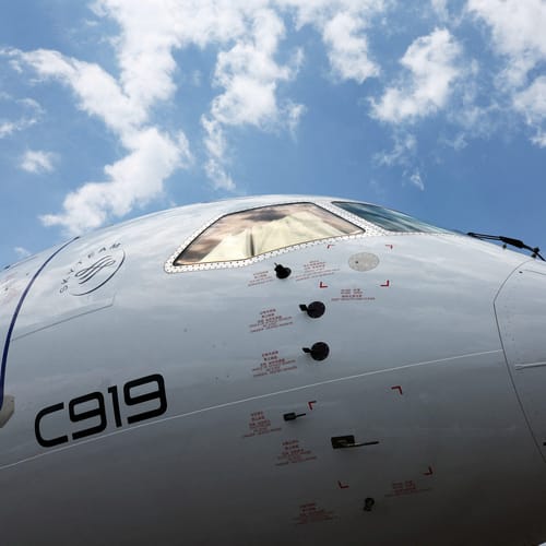 C919 : La Chine défie Airbus et Boeing avec son avion moyen-courrier